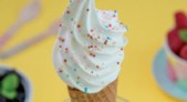Smetanový zmrzlinový kornout pro děti